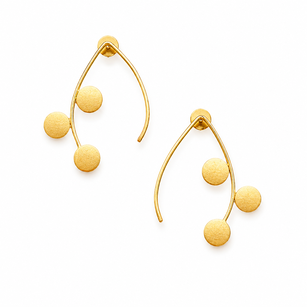 make an entrance earrings