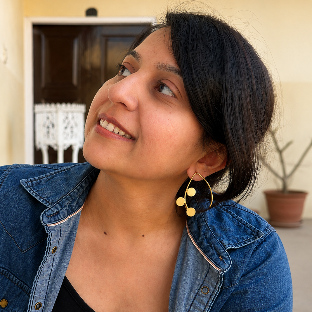 make an entrance earrings