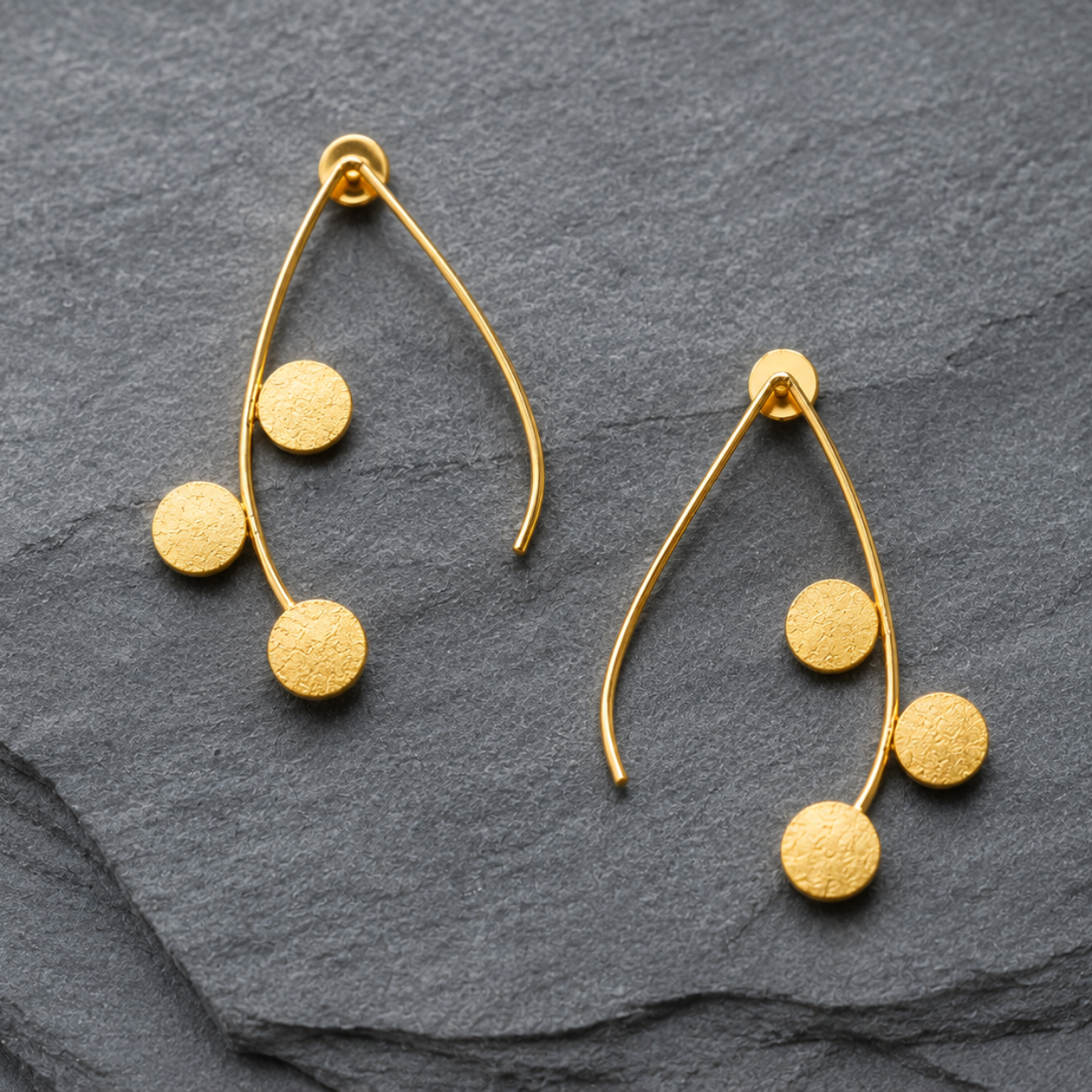 make an entrance earrings