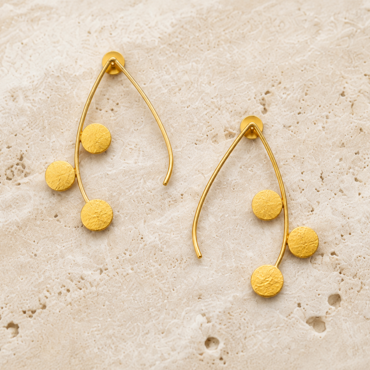 make an entrance earrings