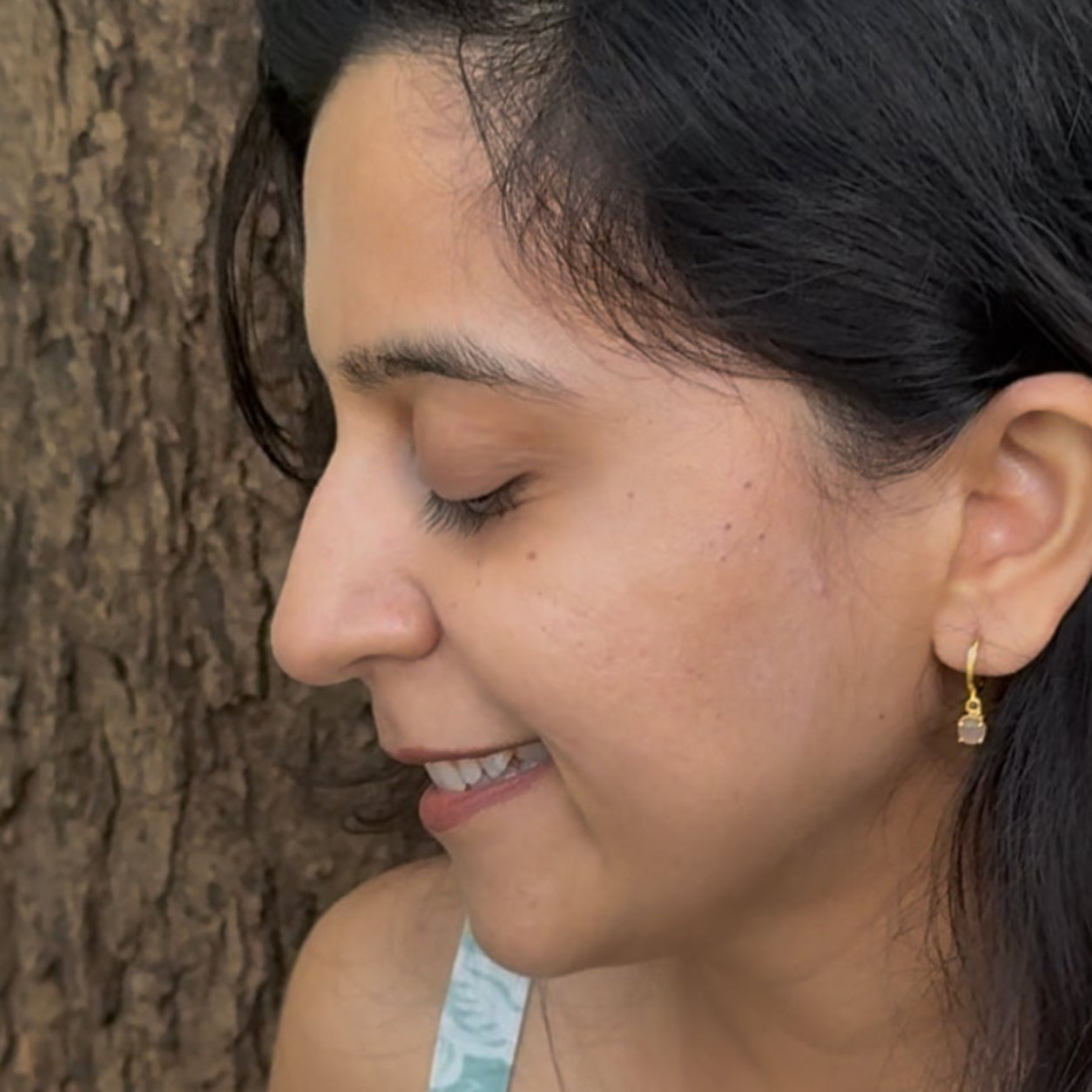 quiet glow drop earrings