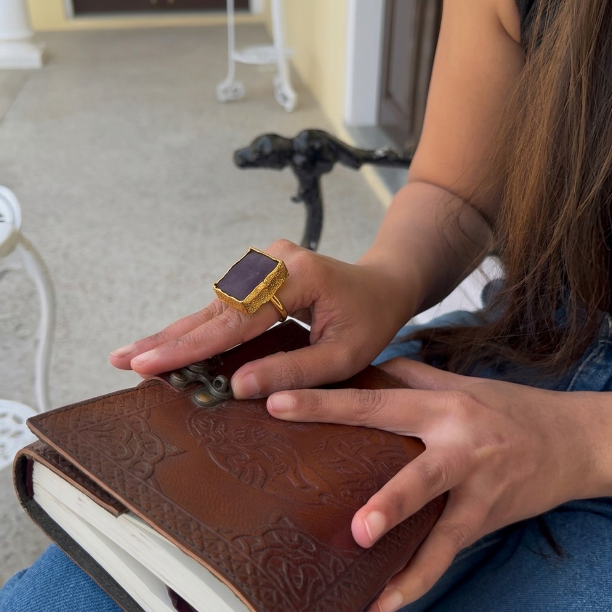 a lil extra stone ring