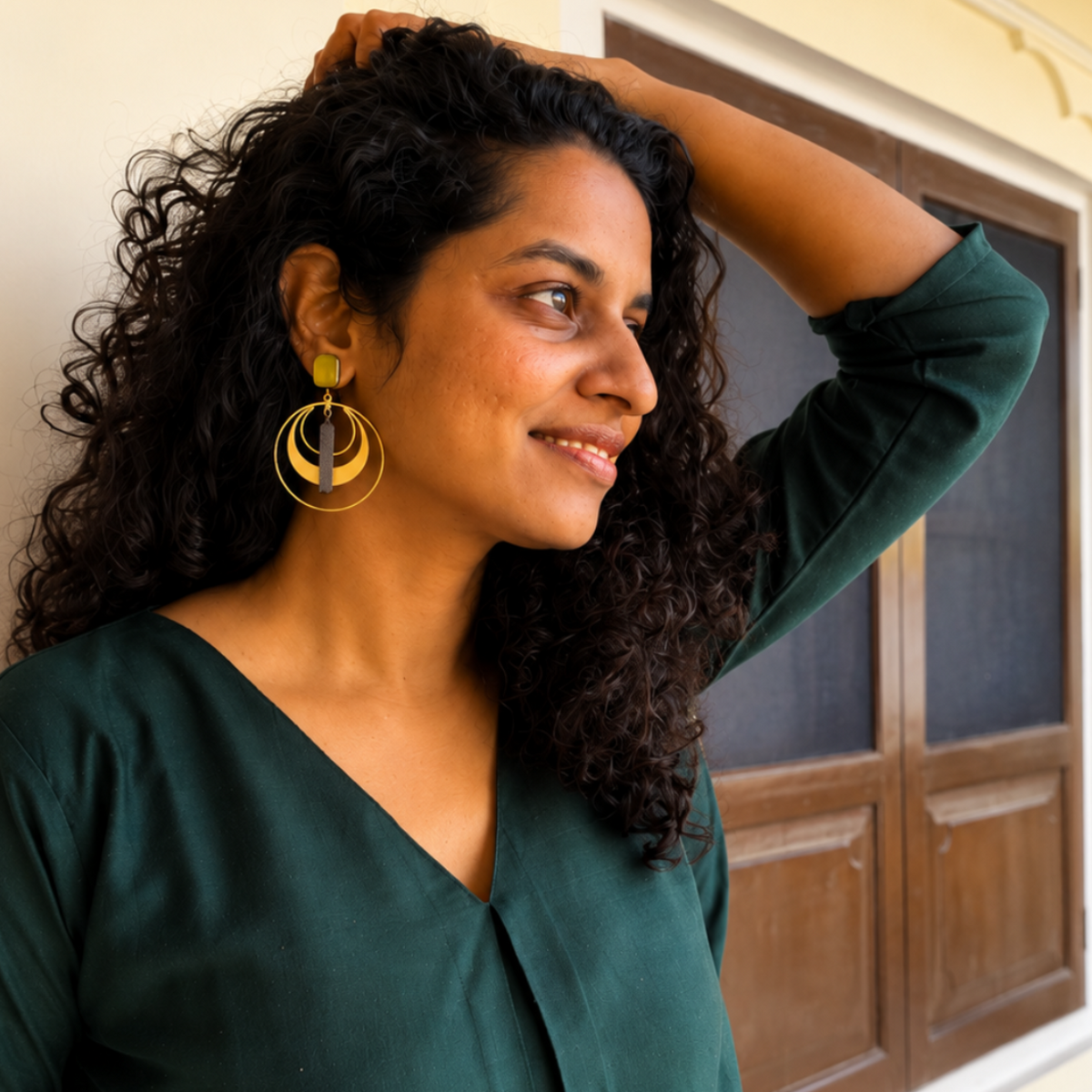 let's move earrings